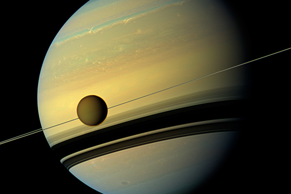 Учени: На спътник на Сатурн има живот