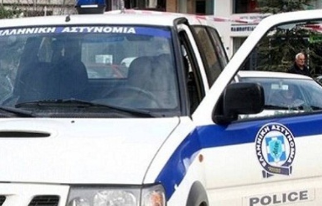 Педофил, изнасилвал деца в микробус, е заловен в Атина