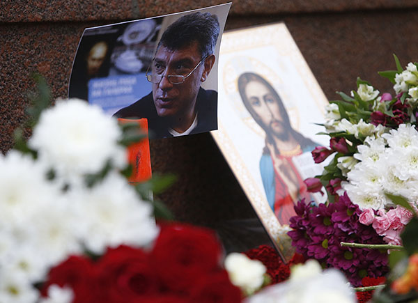 Путин нахока силовите ведомства за убийството на Немцов 