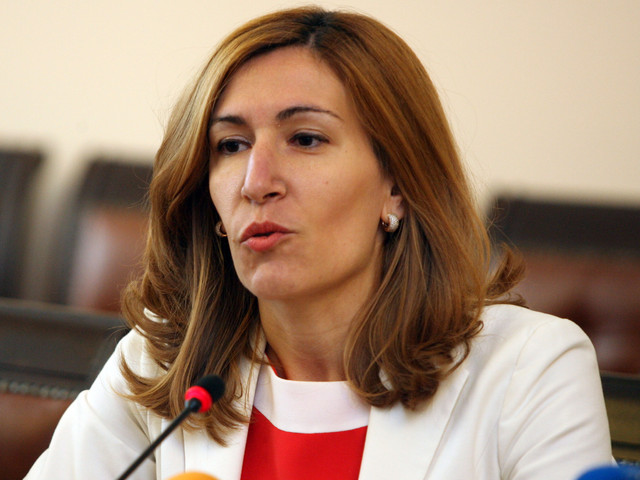 Министър Ангелкова застана твърдо зад каузата на зимния туризъм