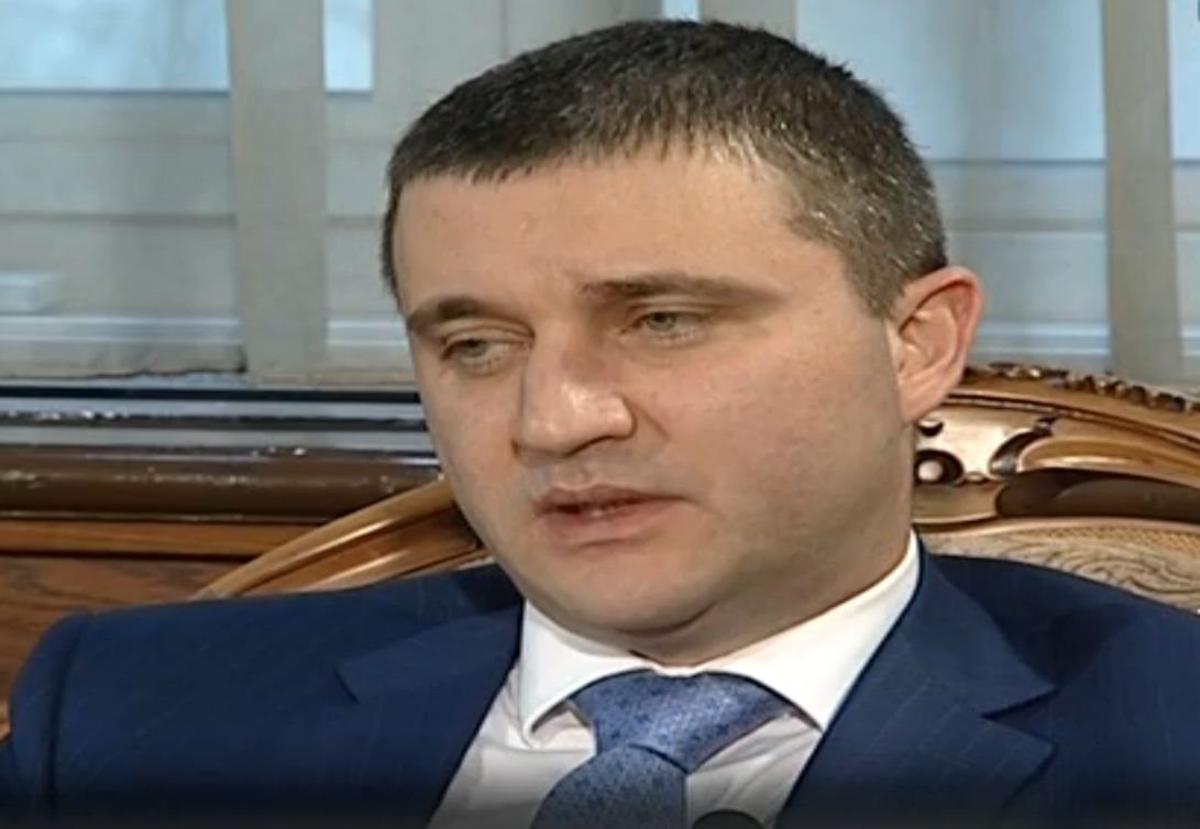 Горанов: Вучков се изкара по-праведен от премиера