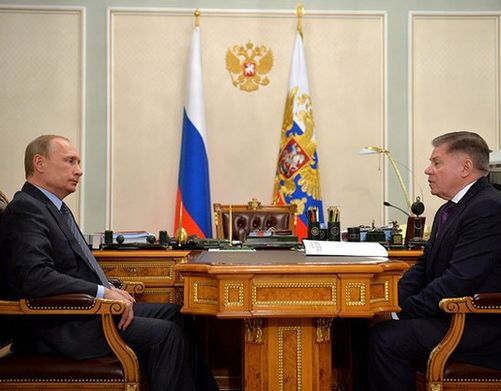 Кремъл доказва със снимки, че Путин е здрав