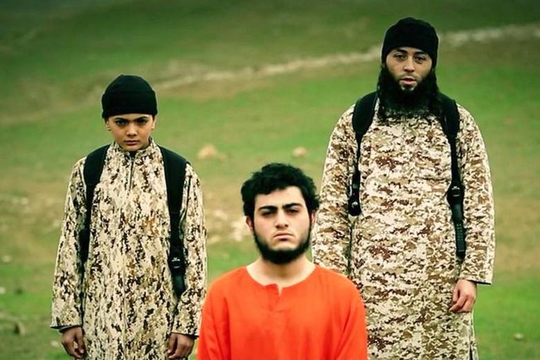 Ученици от Тулуза съзряха свой съученик в главорез на „Ислямска държава“