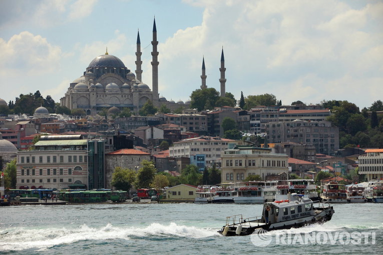 Силно земетресение удари Истанбул