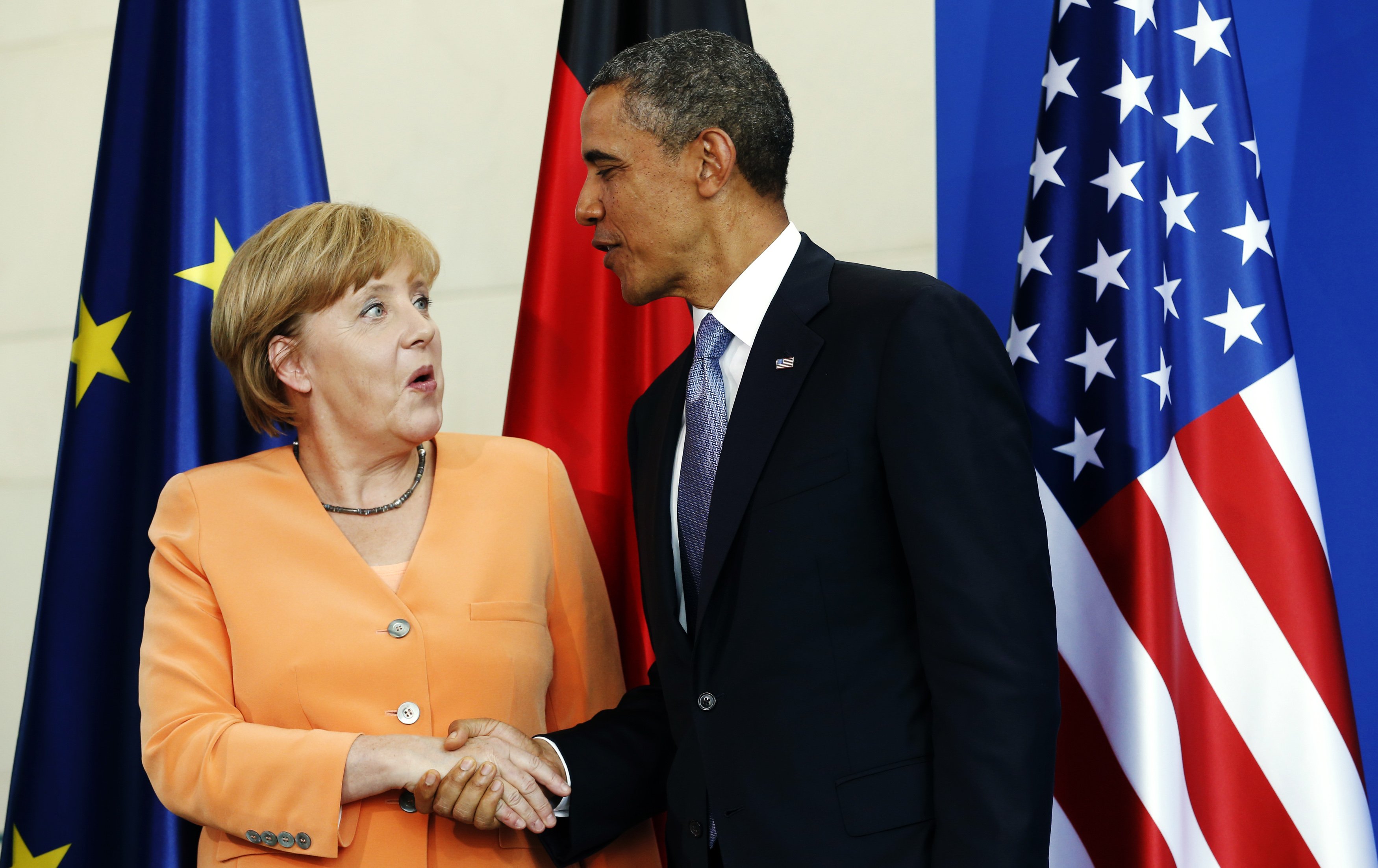 Обама и Меркел определиха в телефонен разговор какво е важно за световния ред