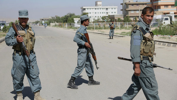 Пакистанската армия унищожила 80 талибани на границата с Афганистан