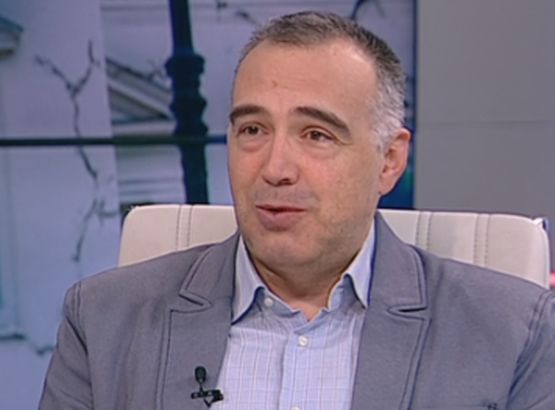 Антон Кутев: Първанов работи в договорка с Борисов и го обслужва 