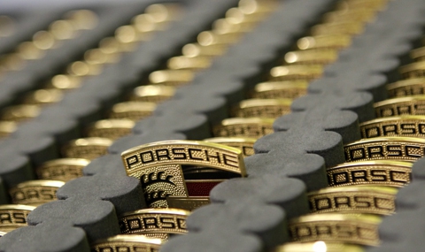 8000 евро премия за всеки работник на Porsche