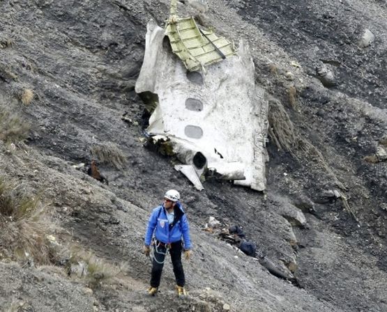 Намериха видеозапис, документирал последните секунди на падналия самолет във Франция (ВИДЕО)