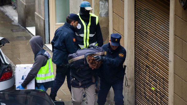 Задържаха 12 за тероризъм в Испания