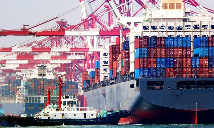 Глобалната икономика в шок - износът на Китай падна с 15% за месец