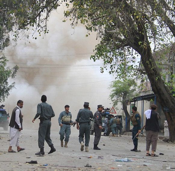 „Ислямска държава” взриви банка в Афганистан (СНИМКИ/ВИДЕО 18+) 