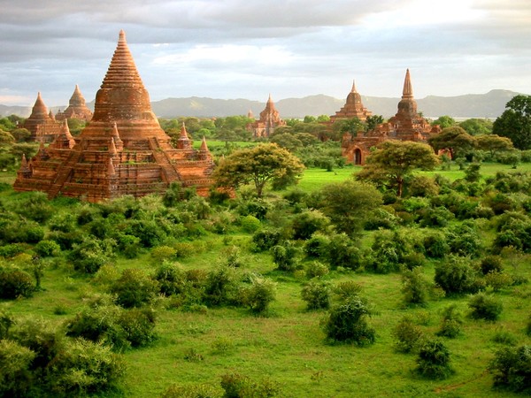 Хилядните храмове в Баган