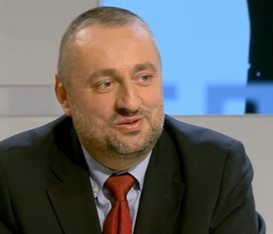 Ясен Тодоров разби Калин Калпакчиев: Лети на крилете на популизма, не крие близостта си с Христо Иванов