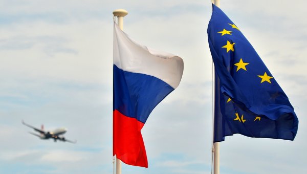 Стяга ли се Европарламентът за война с Русия?