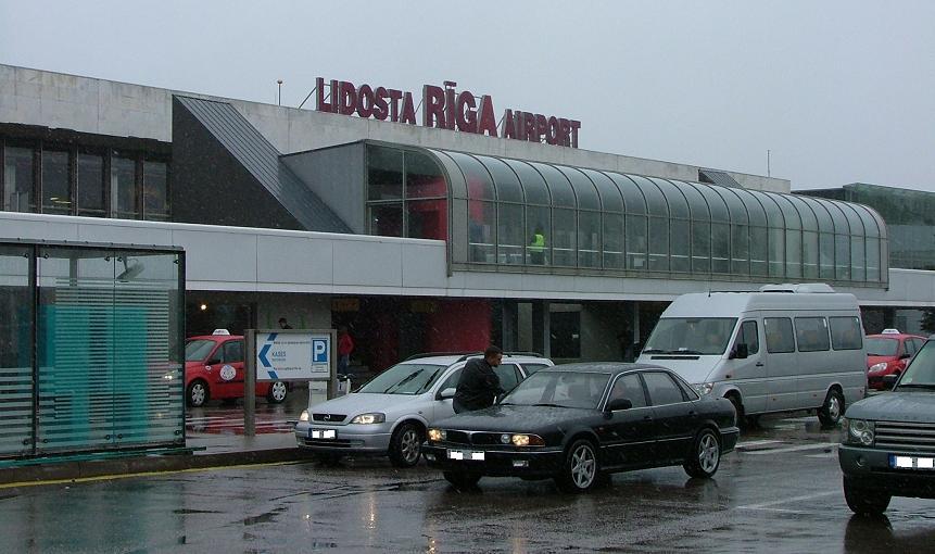 Паника на международното летище в Рига