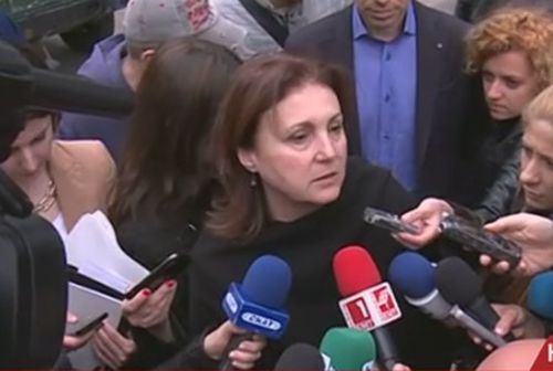 Румяна Бъчварова: В МВР започва проверка за полицаите в TV7 