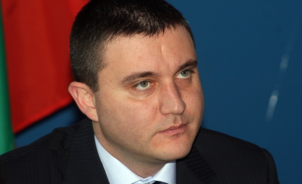 Горанов: Действията на синдиците на КТБ не са срещу една медия