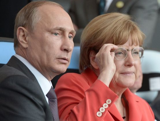 Ангела Меркел и Владимир Путин ще търсят решение на украинската криза
