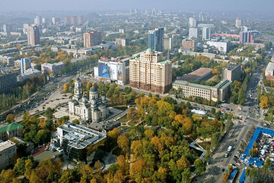 Една година от референдума в Донецк и Луганск