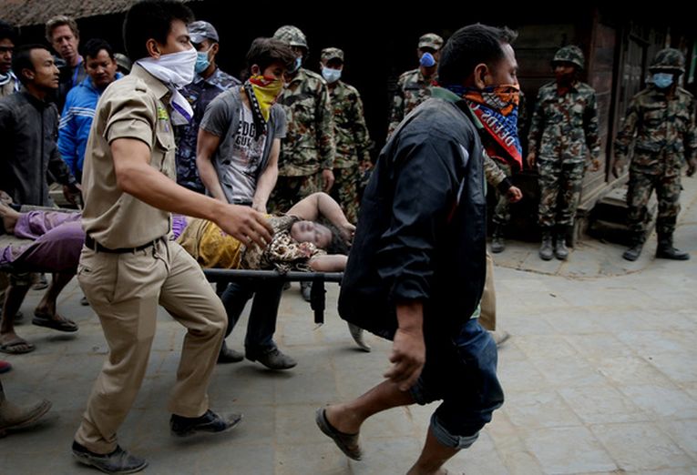 Новият трус: Жертвите в Непал са пет, в Индия - двойно повече (ВИДЕО)