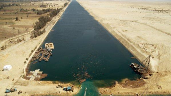 Новият Суецки канал ще бъде открит на шести август (ВИДЕО)