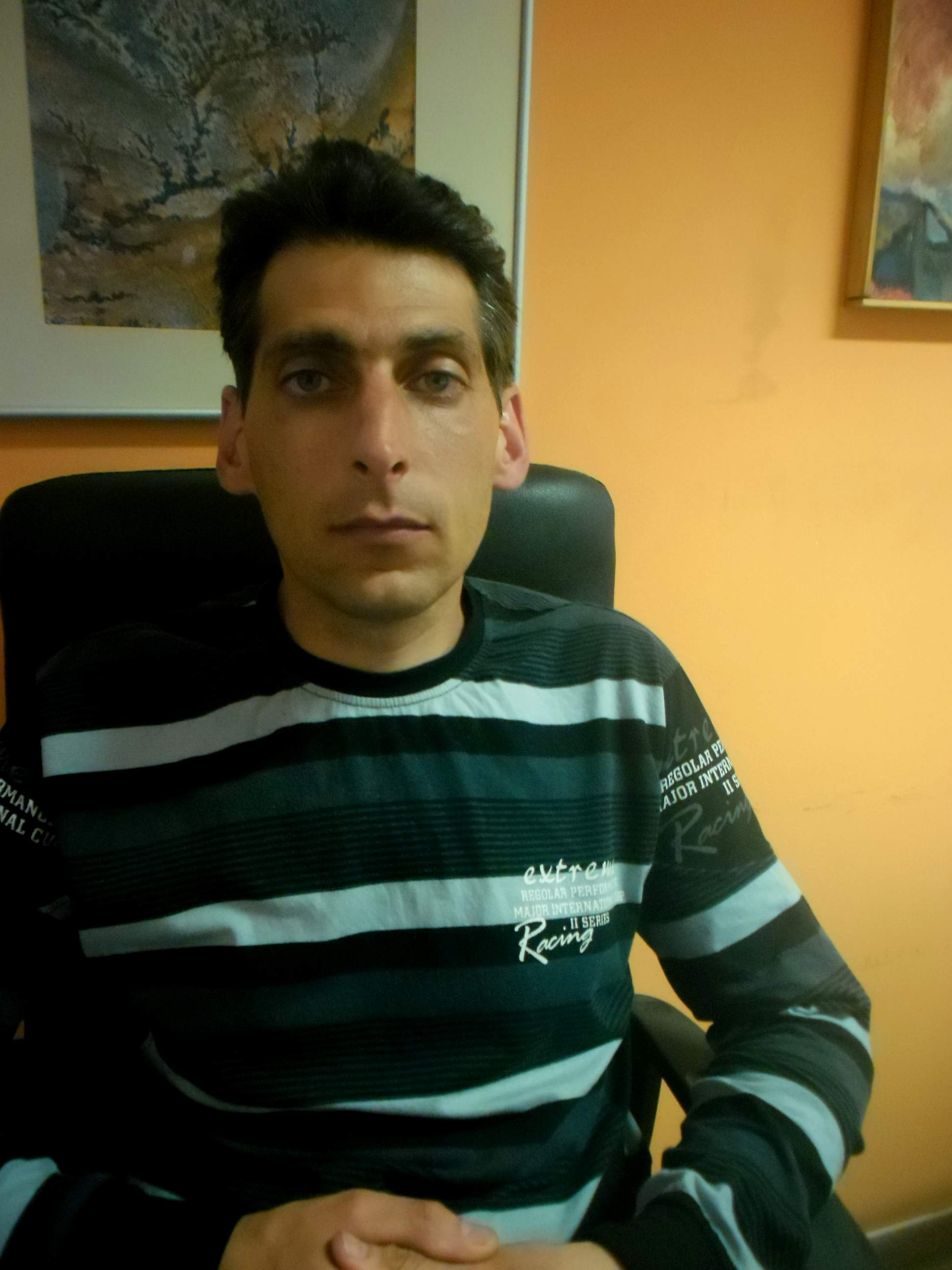 Стефан Георгиев от ДСБ: Преби ме бивш полицай и рейнджър в Босна, човек на кмета на Хераково!