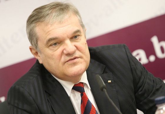 Румен Петков със залп срещу БСП заради евролистата