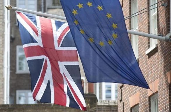Британската опозиция ще подкрепи референдум за излизане от ЕС