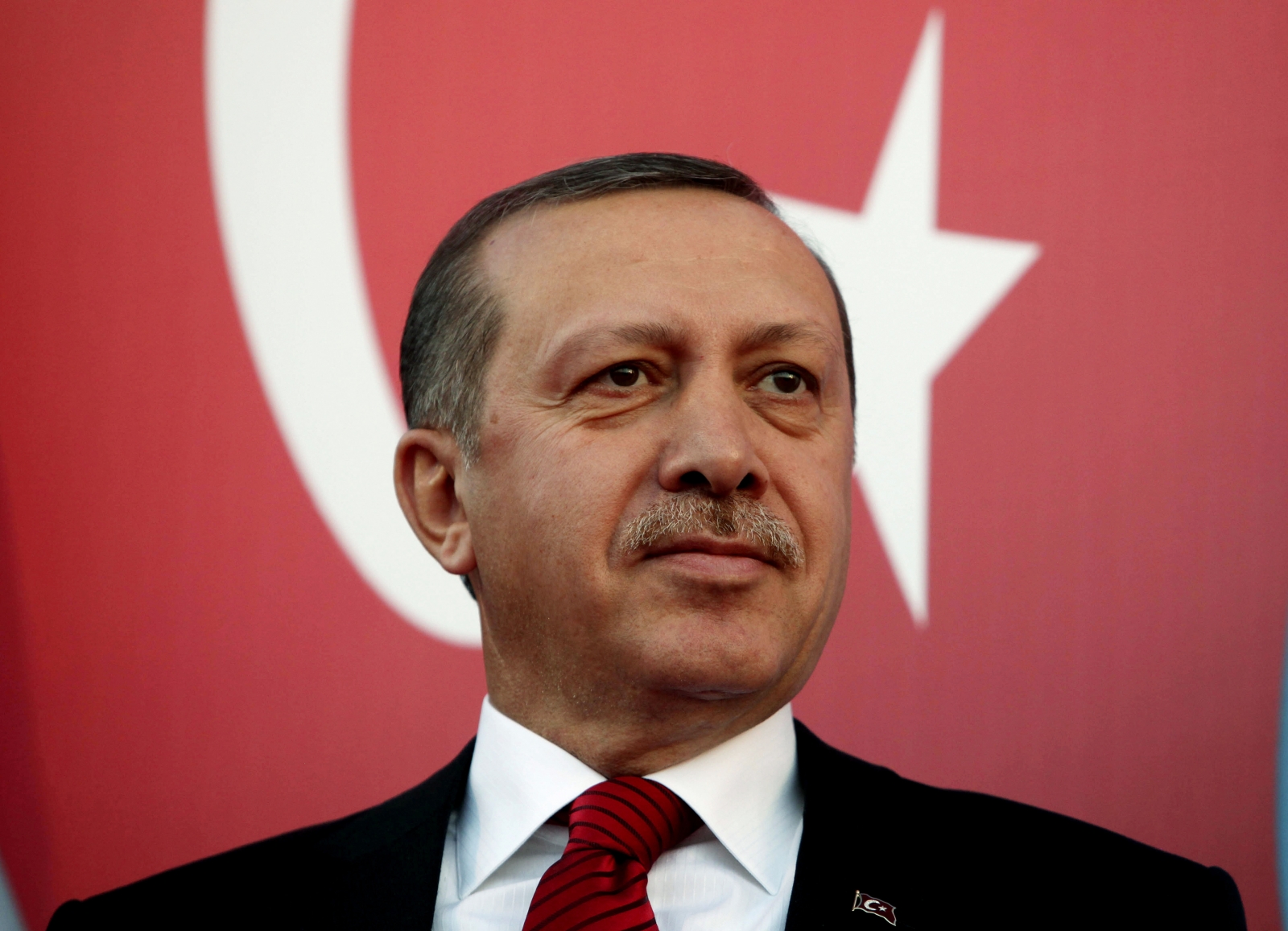 „Росийская Газета“: На Ердоган ще се наложи да прави компромиси
