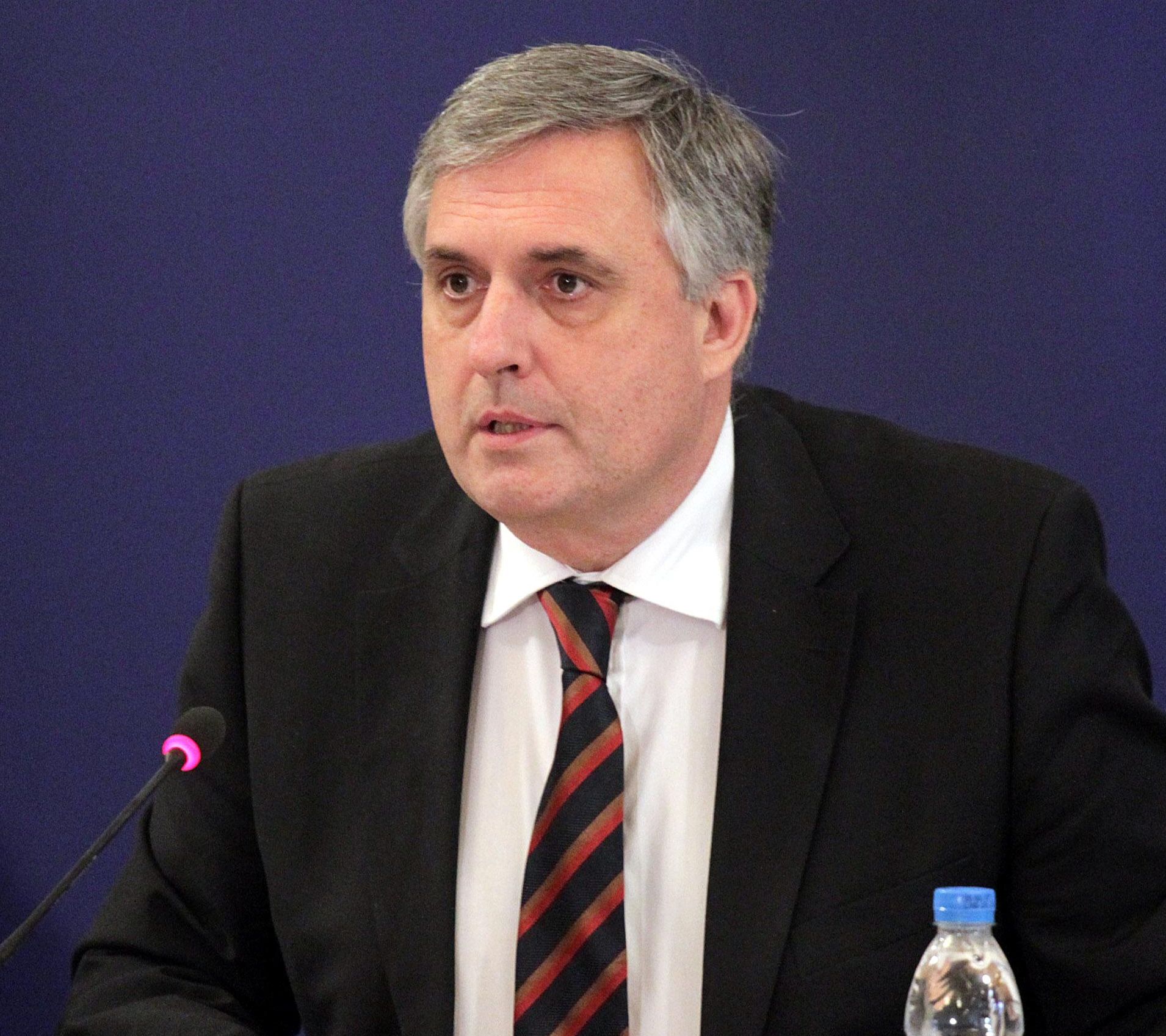 Ивайло Калфин разкри: България губи от споразумения като СЕТА