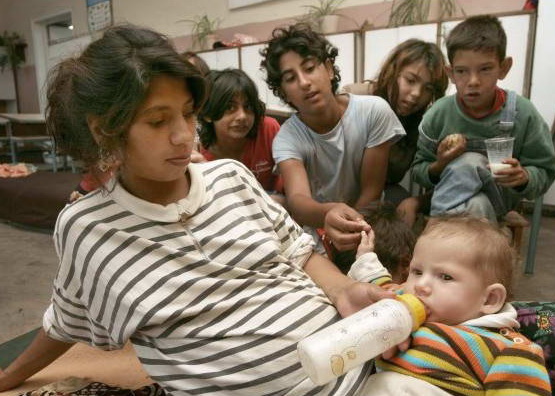 Трафиканти на бебета от Камено: Това не са деца, а стока! Тези, които раждат, не са майки, а фабрики! 