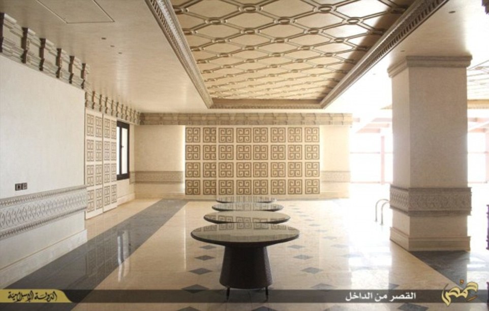 Вижте новата супер луксозна щабквартира на „Ислямска държава” (СНИМКИ)