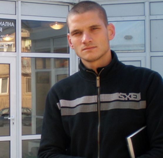 Симон Милков, набеден за бияч в „Орландовци”, ще съди Емил Василев