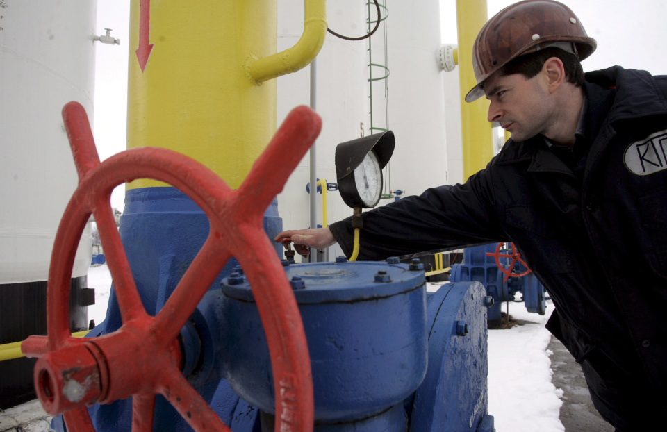 Украйна спира да купува руски газ от днес