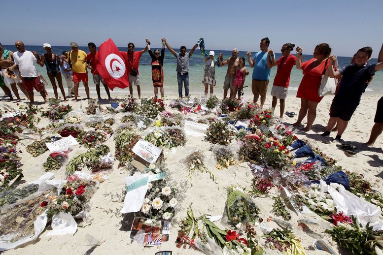 Властите в Тунис са знаели за клането в Сус, но не са си мръднали пръста