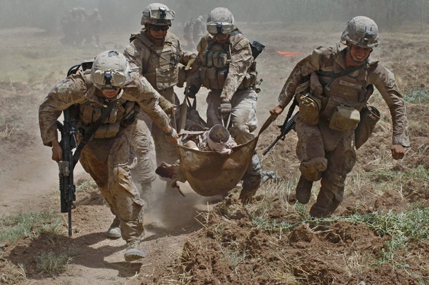 Сенатор Маккейн иска преразглеждане на решението за изтегляне на войските от Афганистан