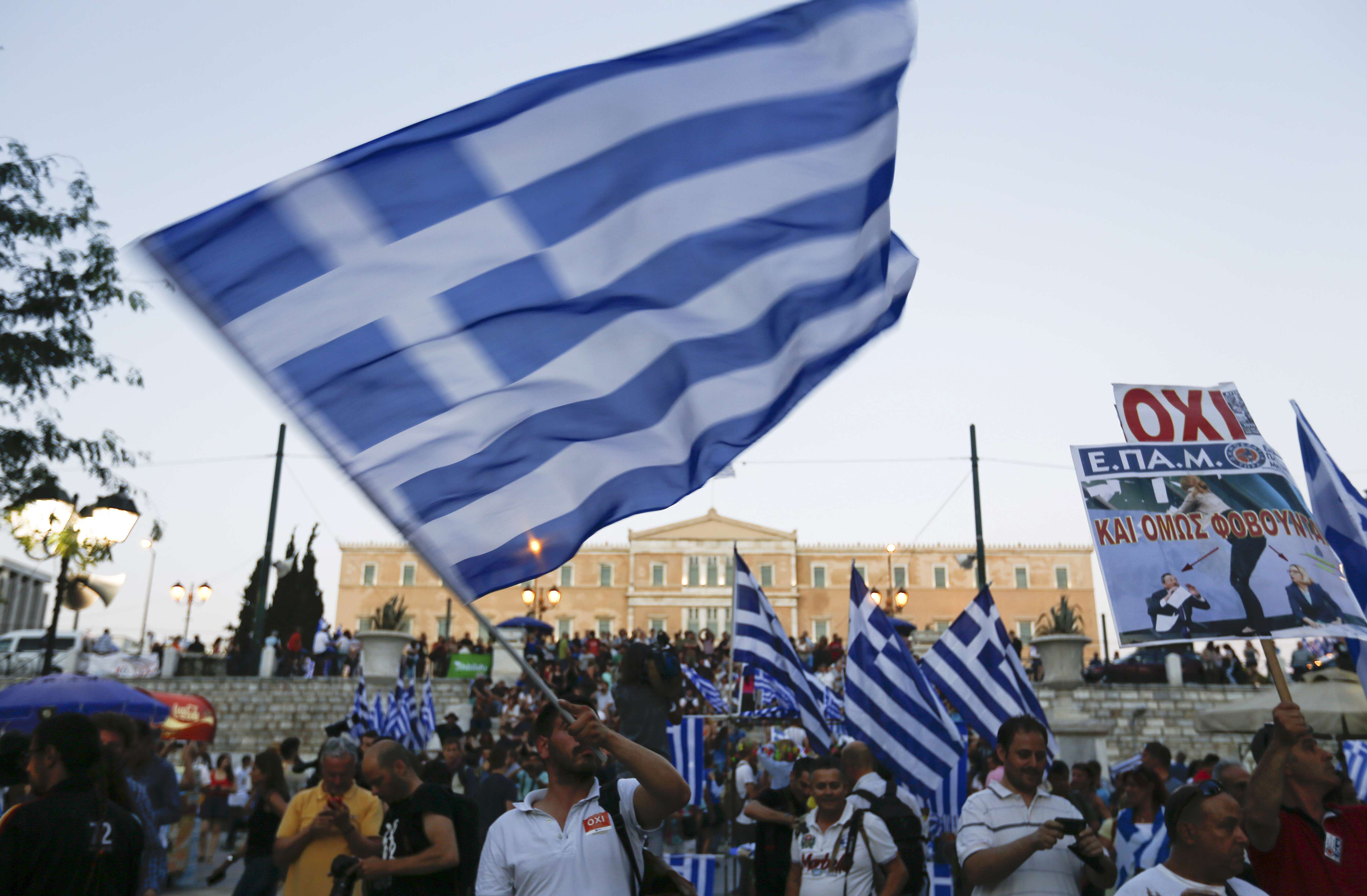 &quot;Шпигел&quot;: Референдумът в Гърция е &quot;не&quot; на немската хегемония в Европа
