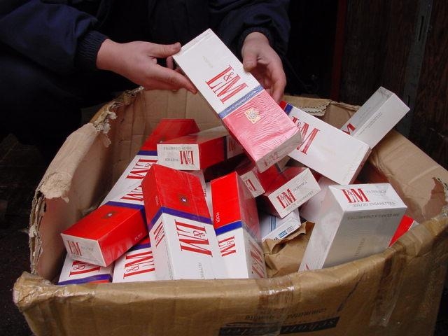 Резервоар с контрабандни цигари откриха на Малко Търново