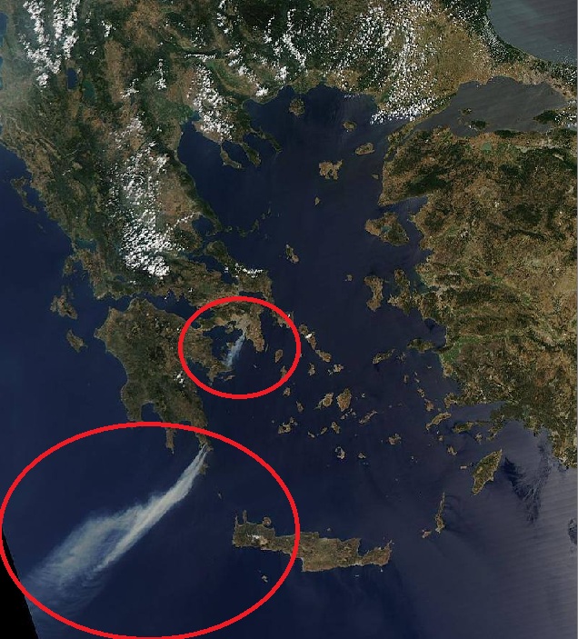 НАСА снима пожарите в Гърция от космоса