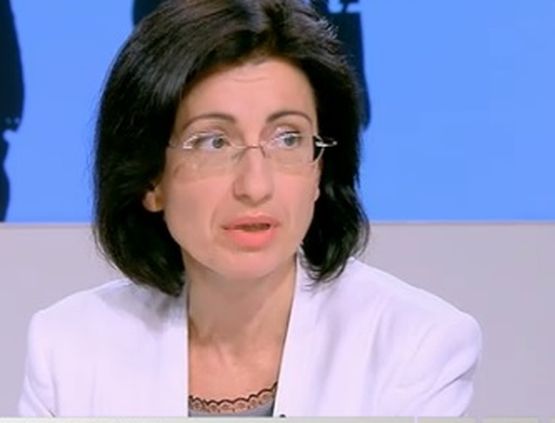 Соня Найденова: Не сме говорили да подаваме оставка, имаме доста работа за вършене 
