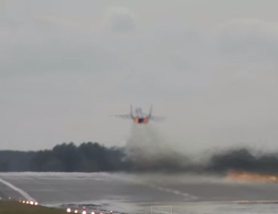 Невероятно излитане на МиГ-29 покори западните медии (ВИДЕО)