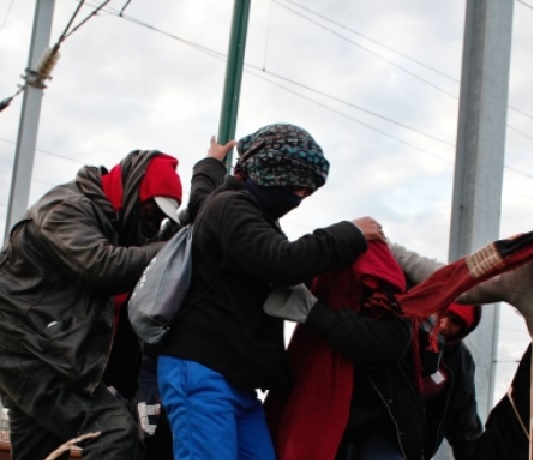 Франция струпа специални части на Кале, заради нелегалните имигранти