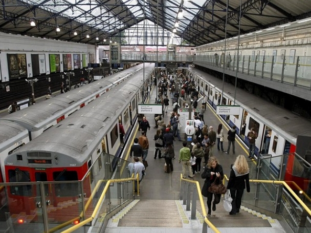 Лондонското метро започва 24-часова стачка