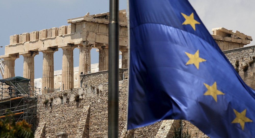 Финансовите министри от ЕС одобриха първия транш за Гърция от 26 млрд. евро