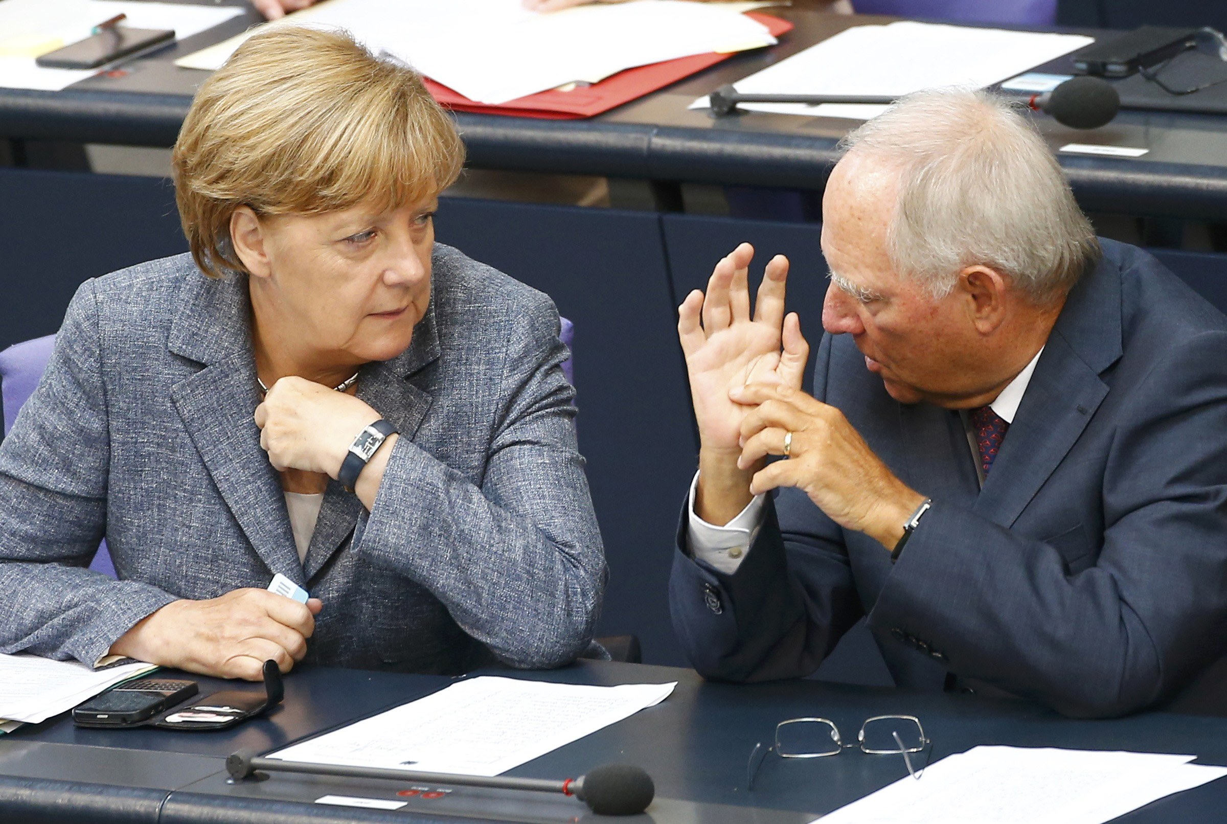 Германия одобри третия спасителен план за Гърция