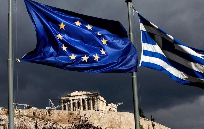 Дългът на Гърция скочи със 100 млн. евро