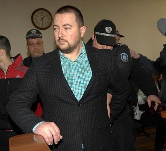 Освободеният срещу 30 бона гаранция Елдъров искал да прави цирк в съда