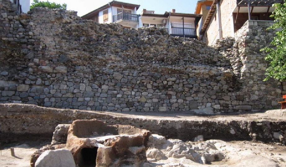 Уникална находка: Кладенец на 2000 години, вграден в резиденция на богаташ, откриха в Созопол