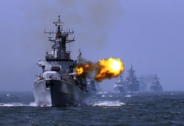 Руско-китайска армада излезе край бреговете на Северна Корея